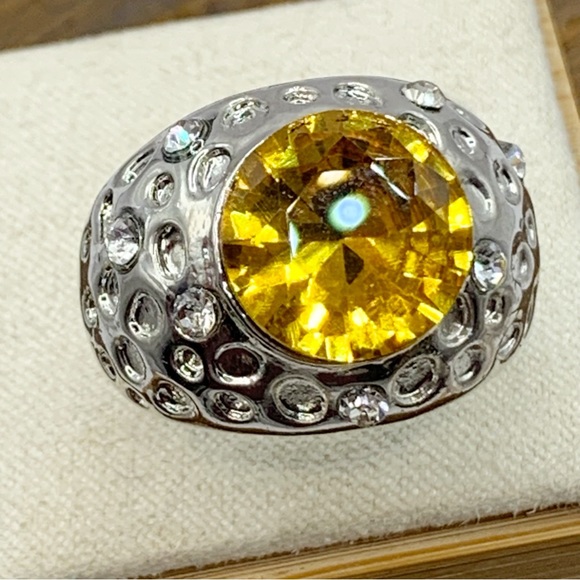 Citrine yellow glass chunky domed cocktail ring silver tone sz 7 - Picture 11 of 14